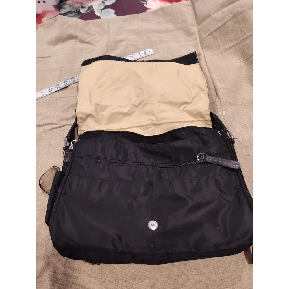 Giani Bernini Messenger Bag‎ Black Nylon With Strap 15
